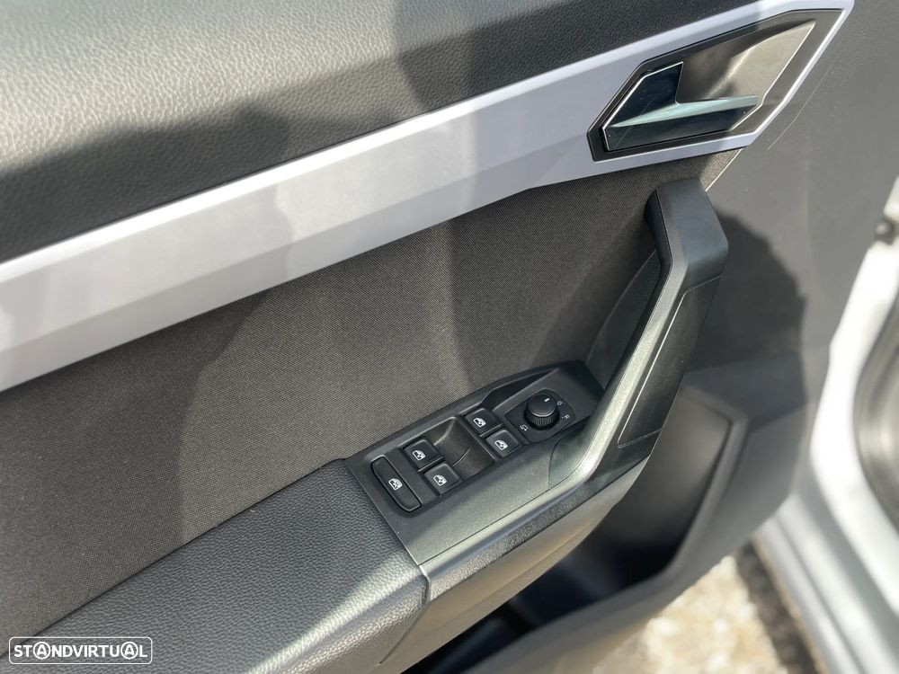 SEAT Ibiza 1.0 TSI FR - 22
