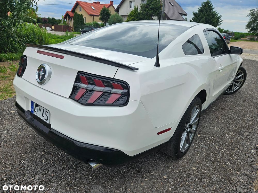 Ford Mustang - 5
