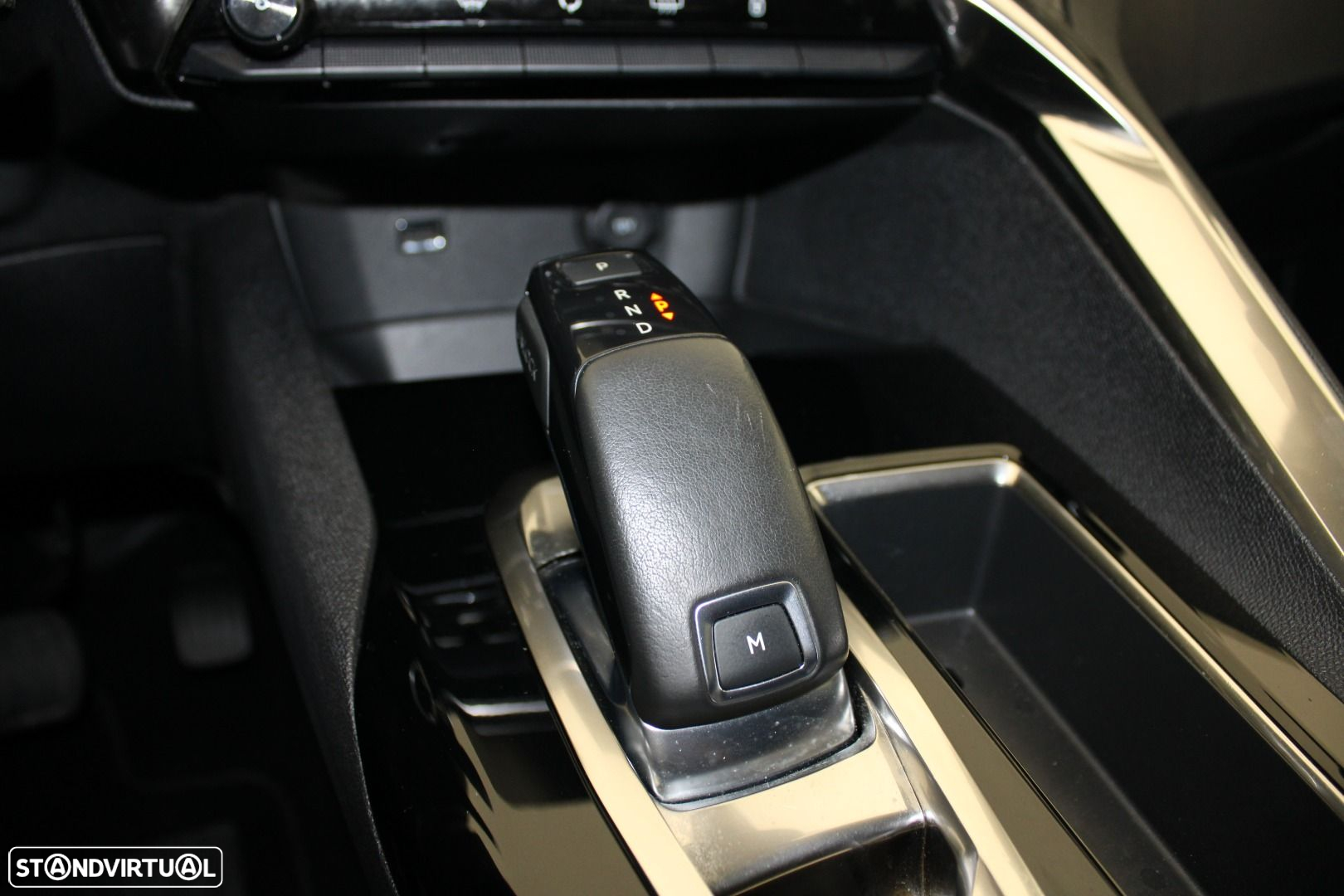Peugeot 3008 - 23