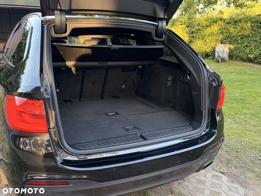 BMW Seria 5 525d M Sport sport - 11