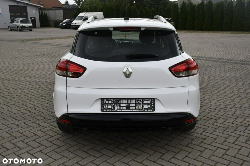 Renault Clio - 12