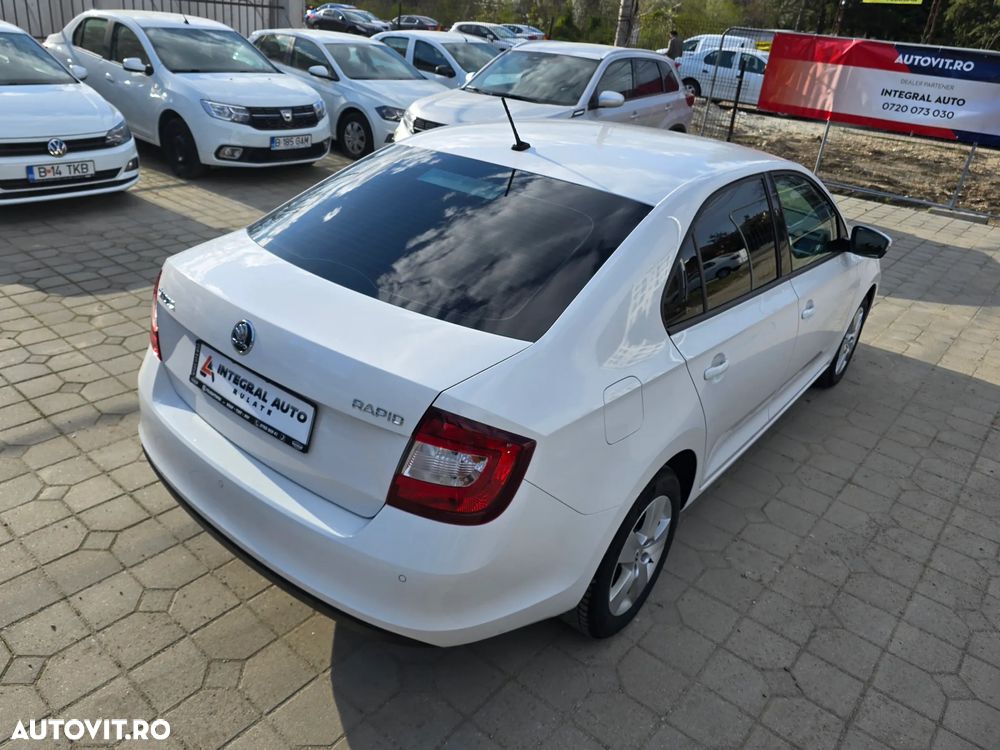 Skoda RAPID 1.4 TDI DSG Ambition - 19