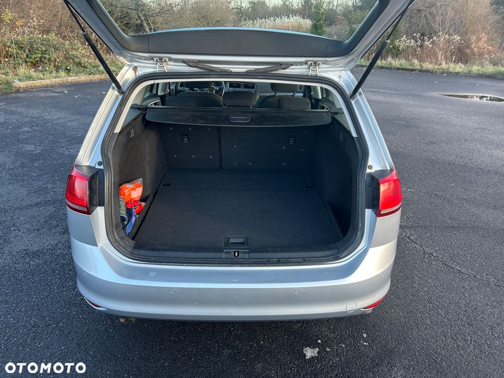 Volkswagen Golf - 14