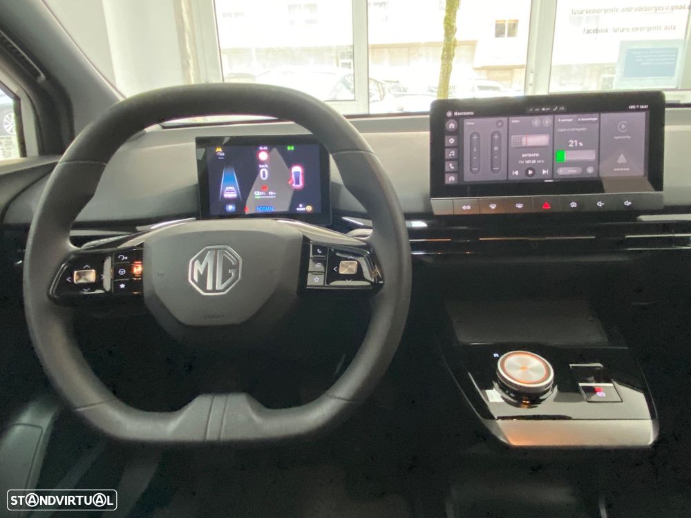 MG MG4 51 kWh Standard - 9