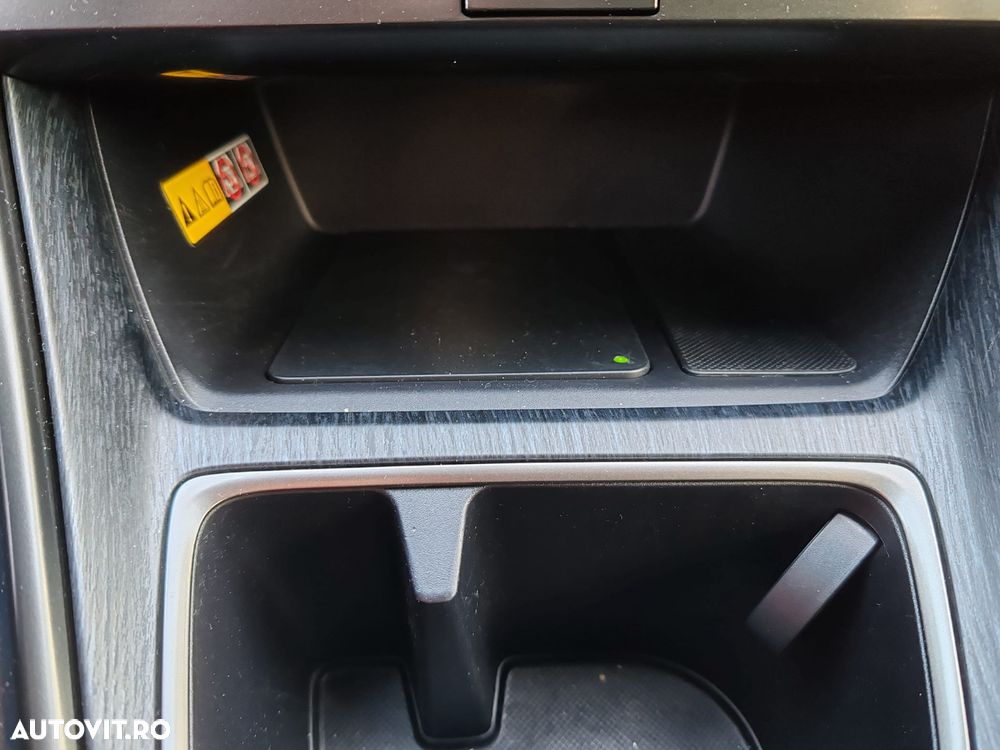 Lexus LBX 1.5 HEV 4x2 CVT Elegant - 13