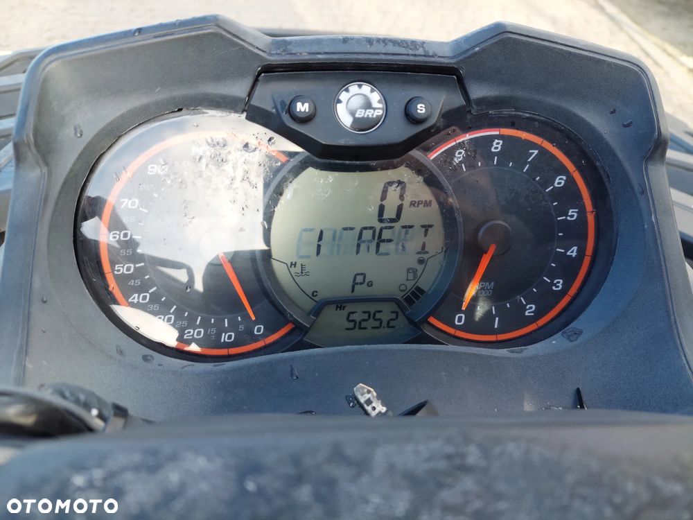 Can-Am Outlander Max - 10