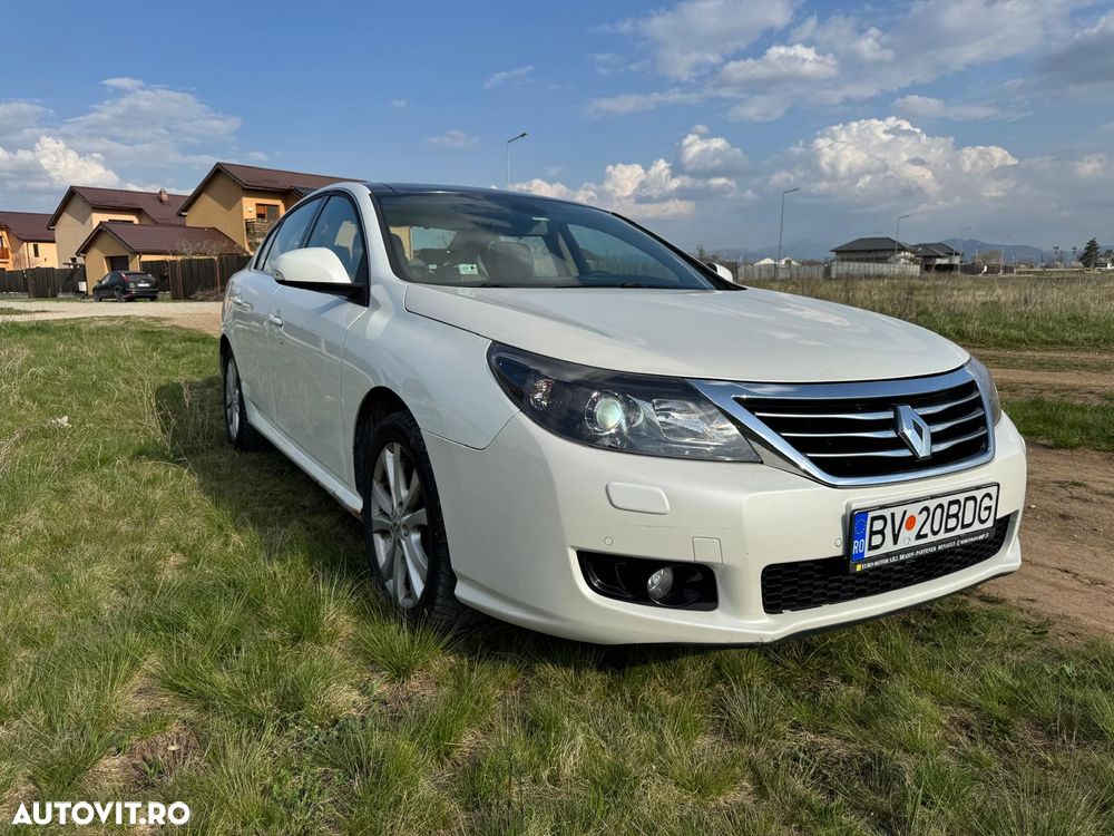 Renault Latitude 2.0 dCi Luxury CVA - 1