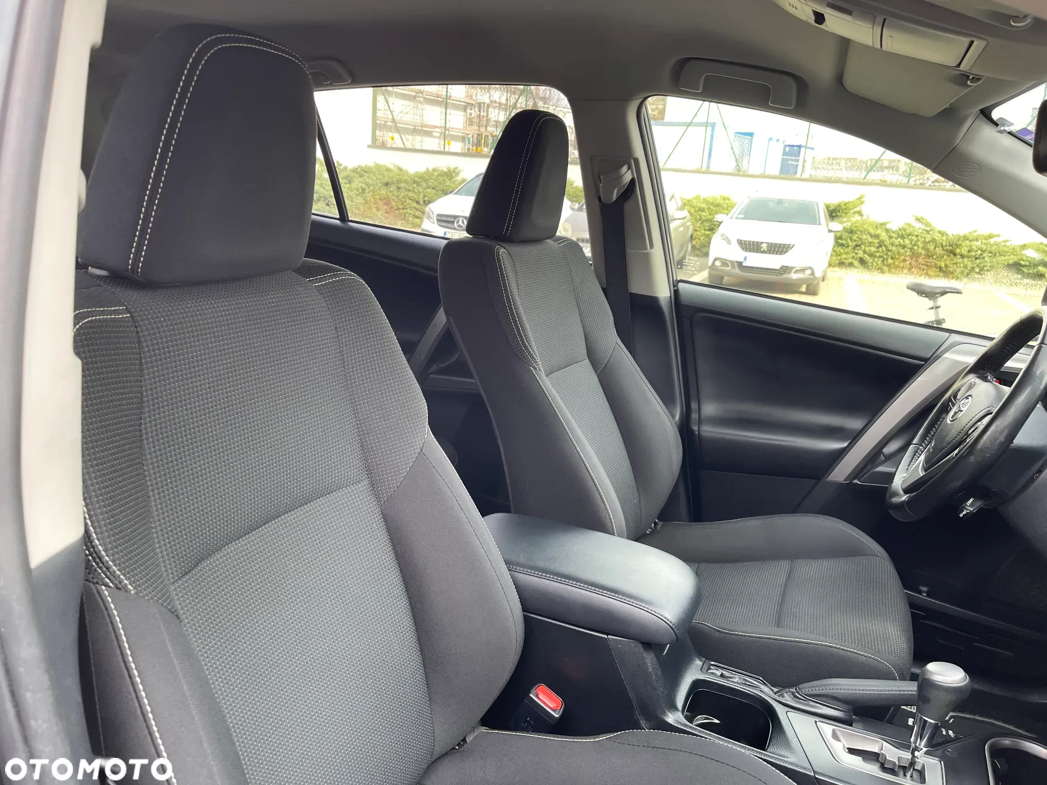 Toyota RAV4 2.5 4x2 Hybrid Executive - 15