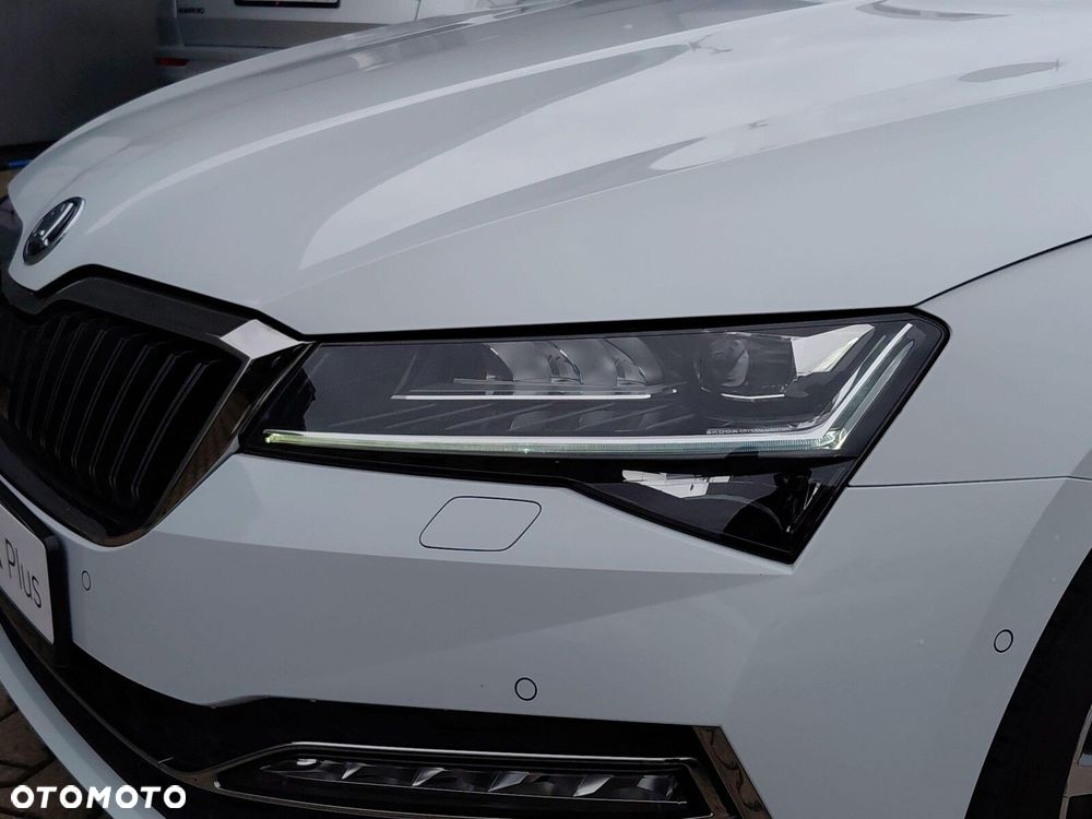 Skoda Superb 2.0 TDI SCR 4x4 L&K DSG - 38