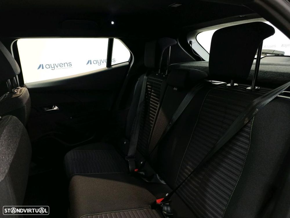 Peugeot e-2008 54 kWh Active - 10