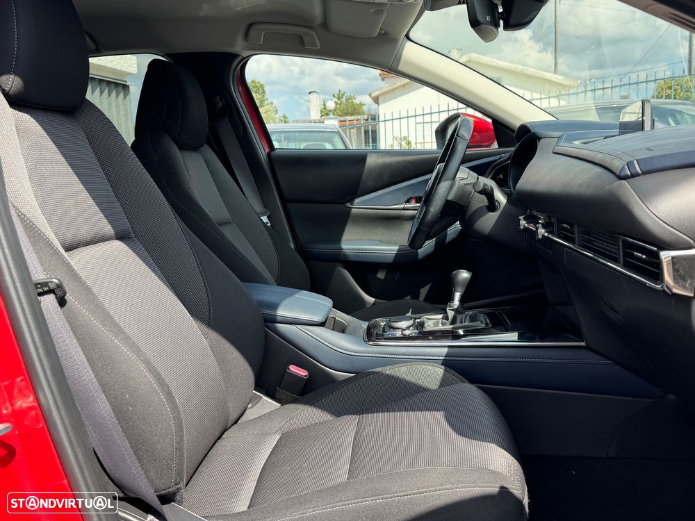 Mazda CX-30 1.8 Sky-D Evolve AWD i-Active +Sport+Safety+Sound - 32
