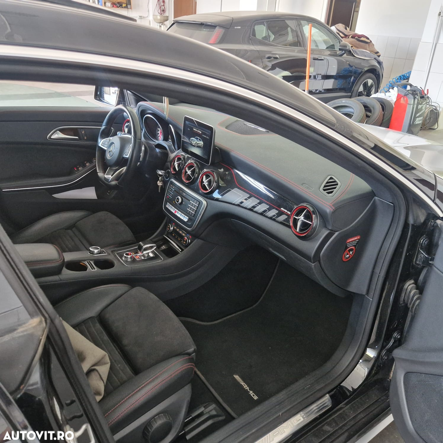 Mercedes-Benz CLA 45 AMG 4MATIC Aut. - 9