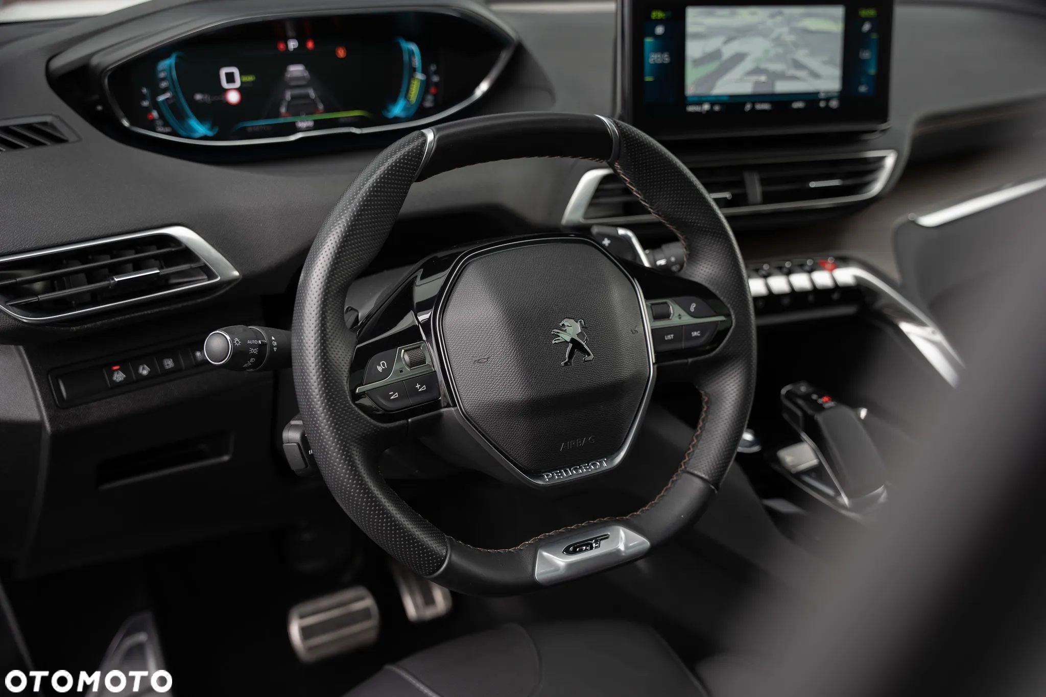 Peugeot 3008 Hybrid4 300 e-EAT8 GT - 20