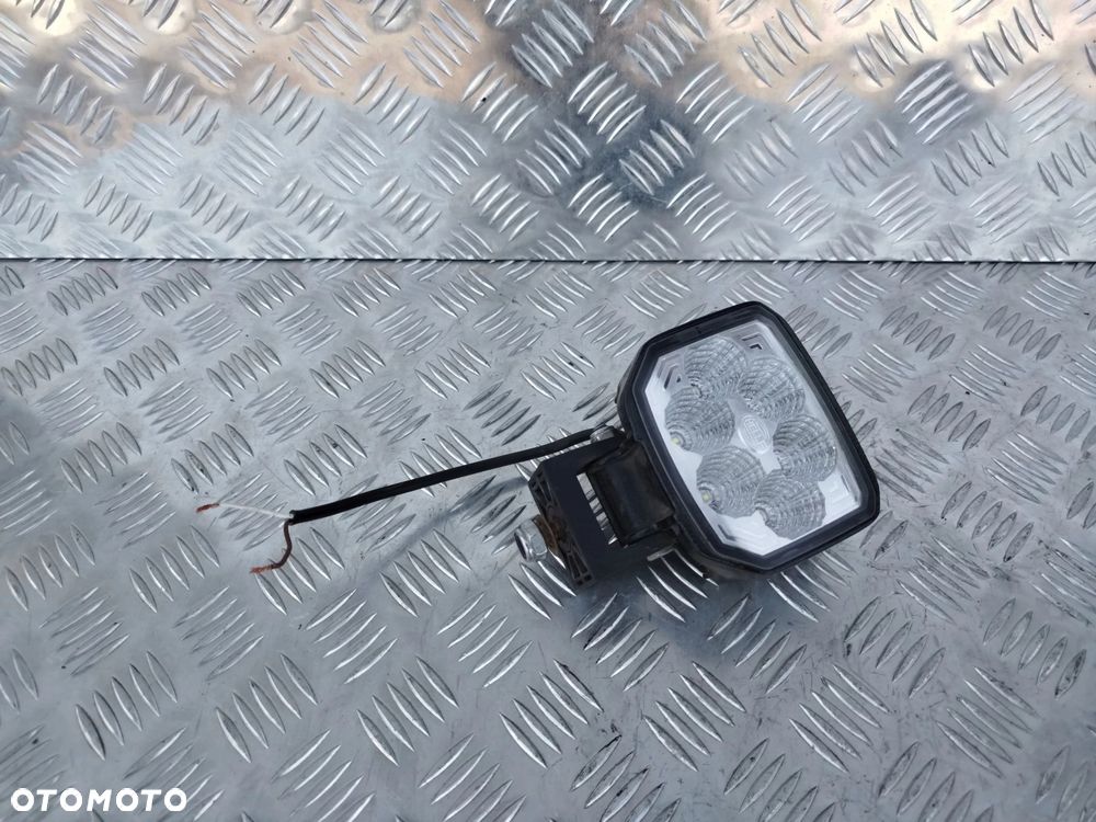 HALOGEN ROBOCZY HELLA DAF - 3