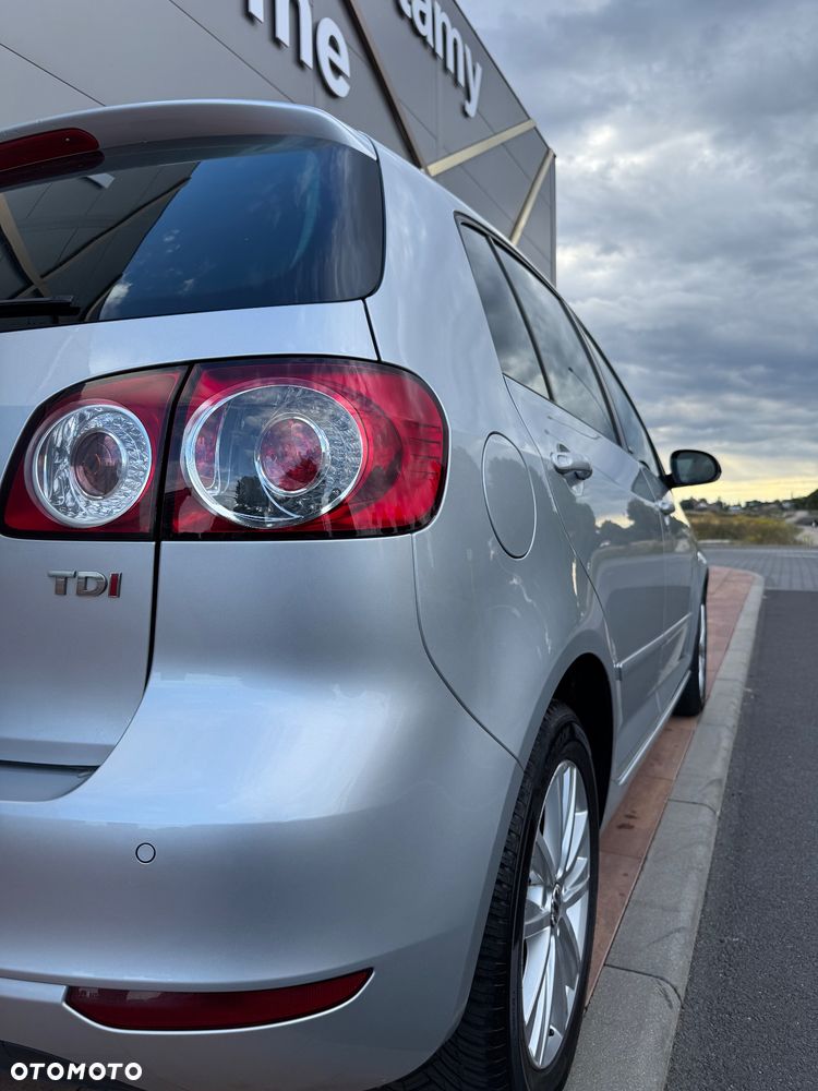 Volkswagen Golf Plus 1.6 TDI Highline DSG - 5