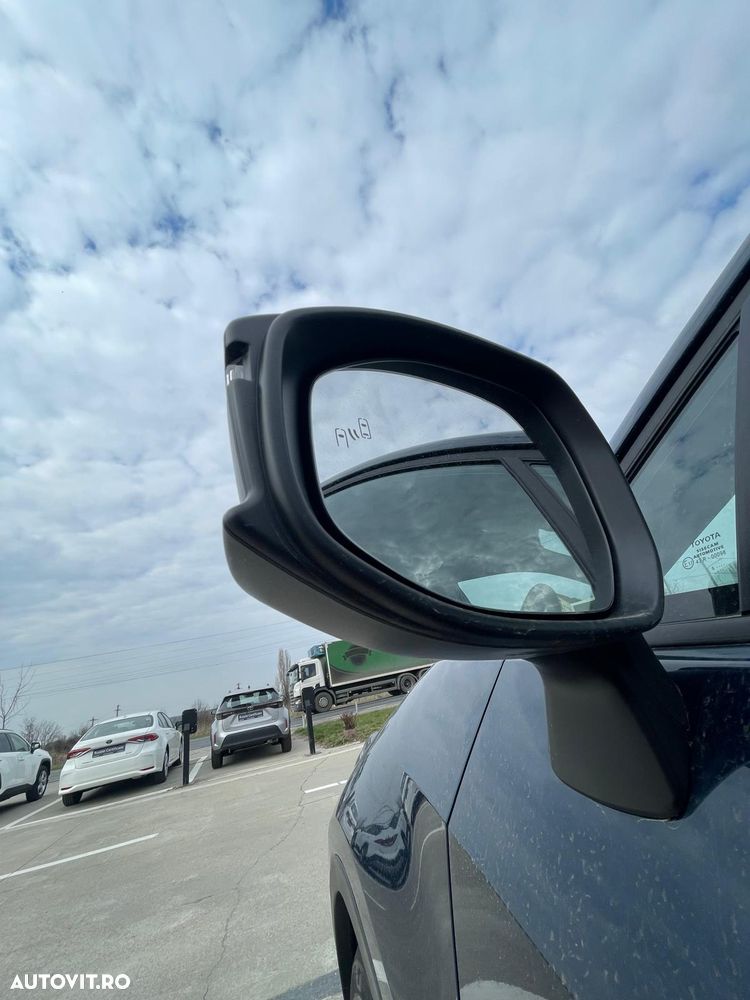 Toyota C-HR 1.8 HEV 140 CP 4x2 CVT Active - 8