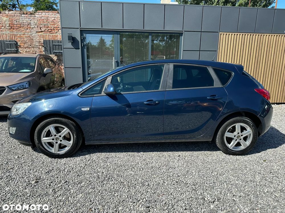 Opel Astra 1.7 CDTI DPF ecoFLEX TourerStart/Stop 150 Jahre - 7