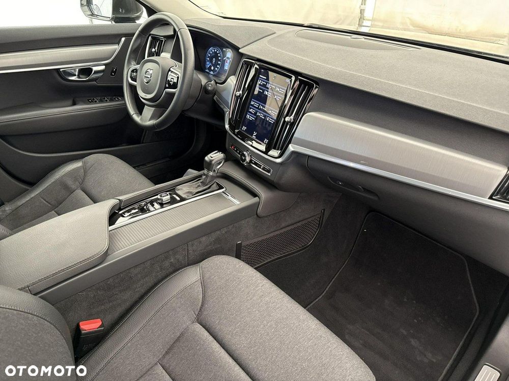 Volvo V90 - 21