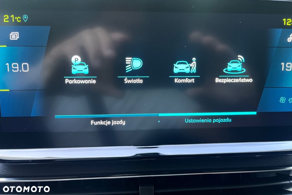 Peugeot 3008 1.6 PureTech Hybrid PHEV Allure Pack S&S EAT8 - 31