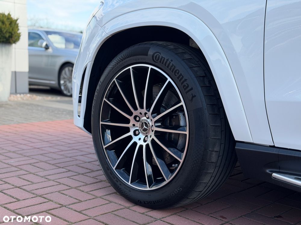 Mercedes-Benz GLE 300 d 4Matic 9G-TRONIC AMG Line - 5