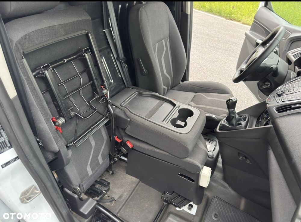 Ford Transit Connect L2 (LONG) - 15