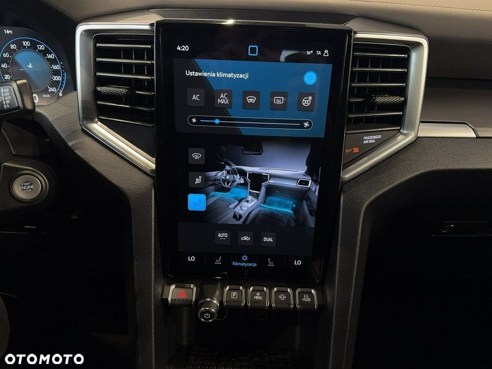 Volkswagen Amarok - 23