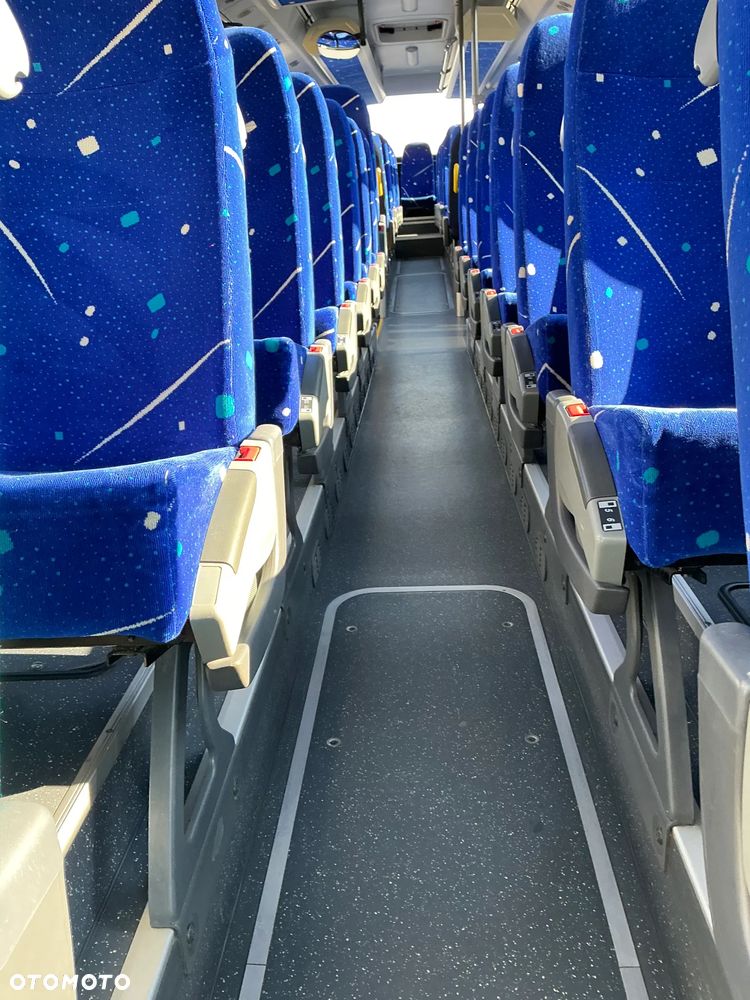 Mercedes-Benz INTOURO m - 17