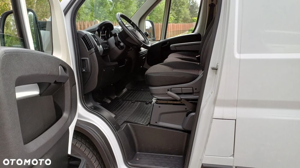 Opel Movano - 16
