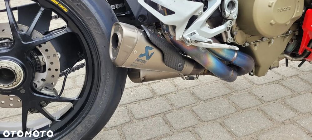 Ducati Streetfighter V4 - 4