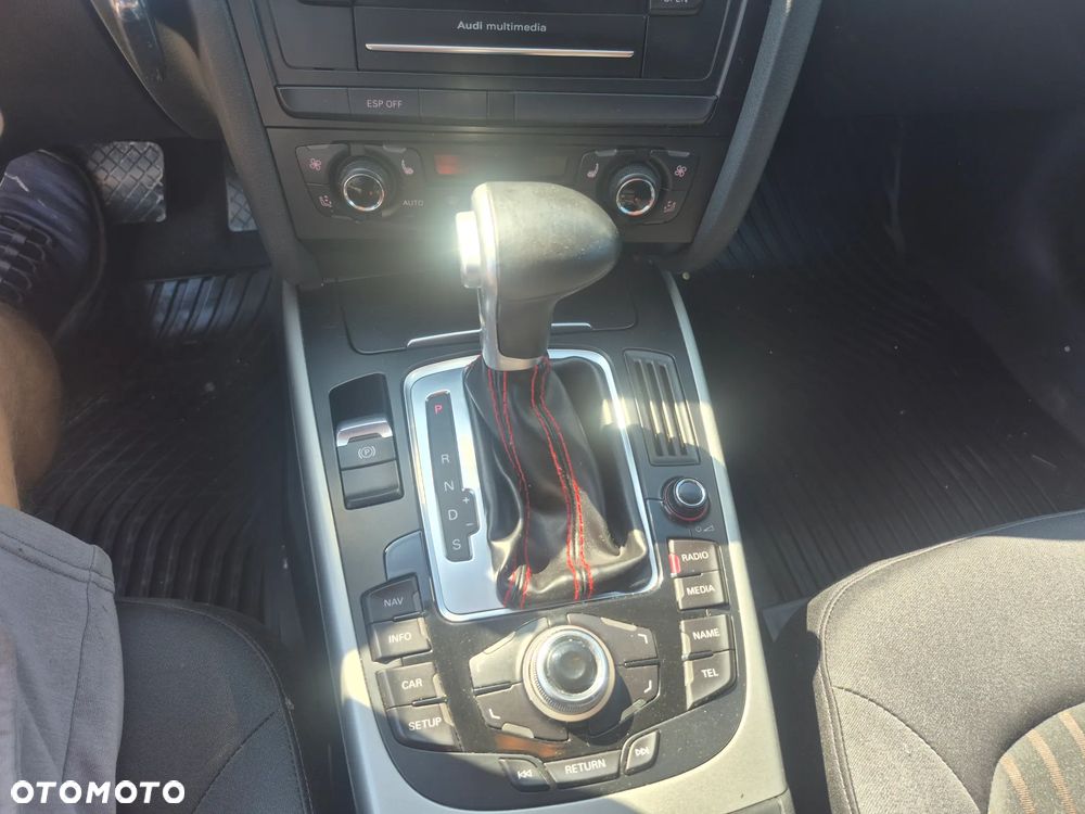Audi A4 Limousine - 15