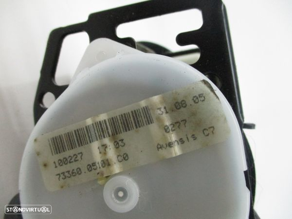 Cinto Tras Dto Toyota Avensis (_T25_) - 3