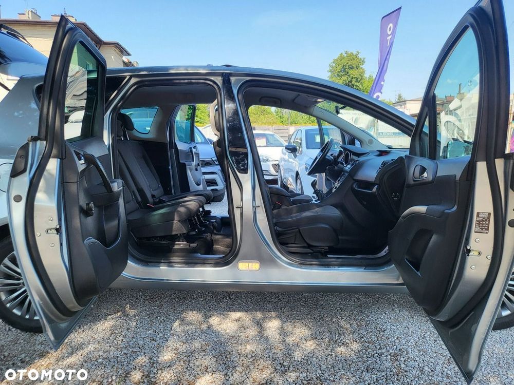 Opel Meriva - 25