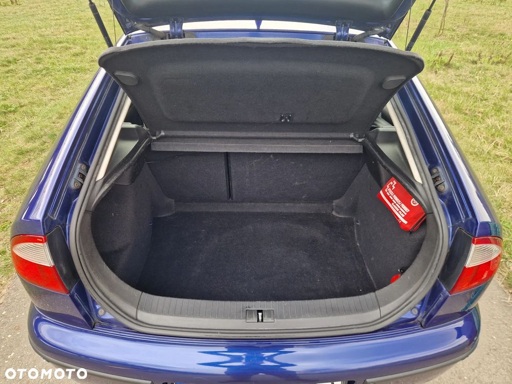 Seat Leon 1.6 Spirit - 17