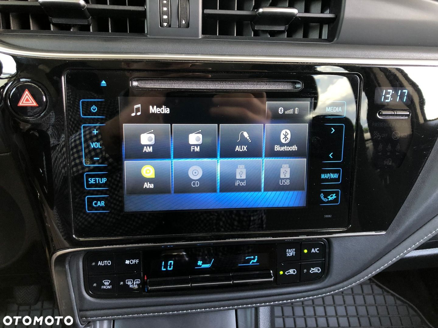 Toyota Auris 1.6 Selection - 19