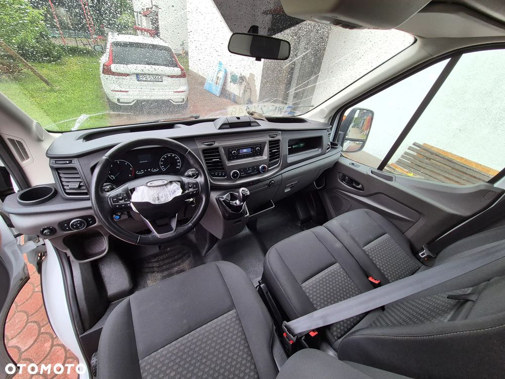 Ford Transit - 38
