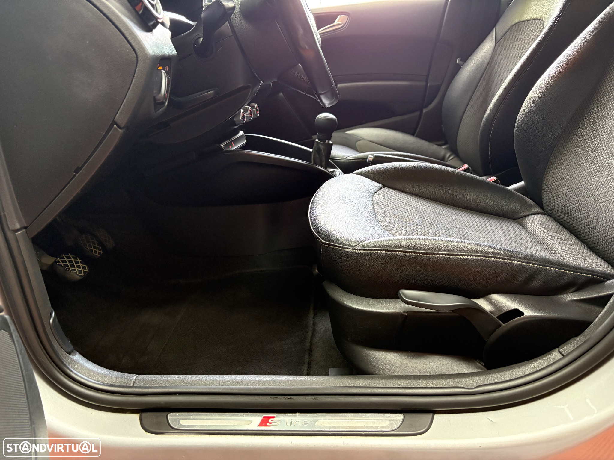 Audi A1 Sportback 1.6 TDI S-line - 33