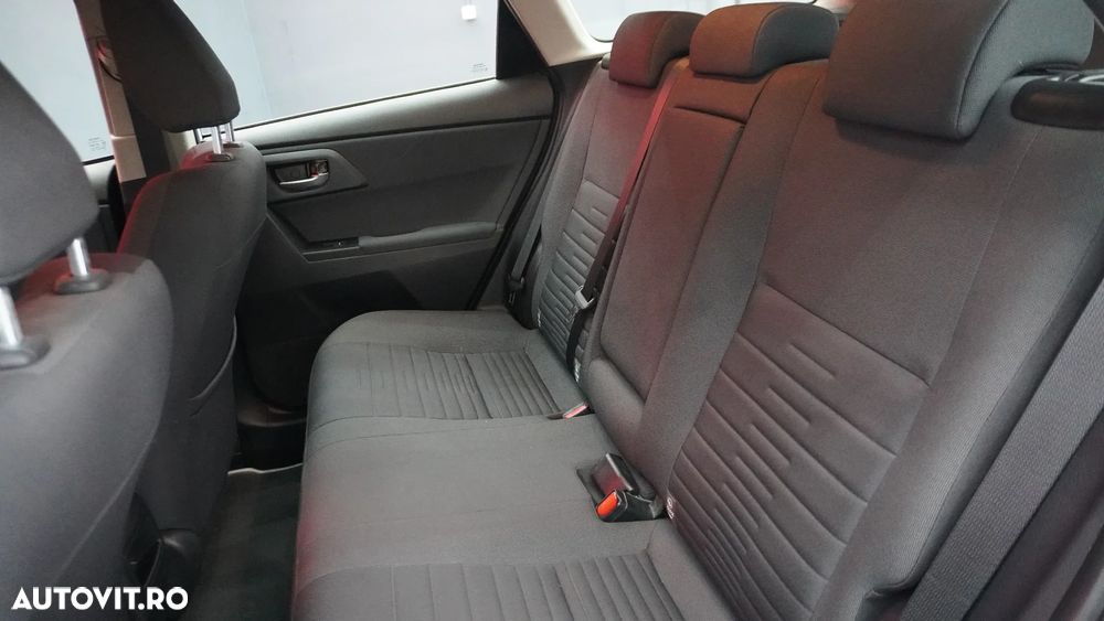 Toyota Auris - 11