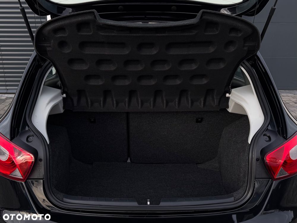 Seat Ibiza 1.4 16V Style - 36