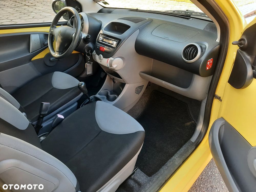Peugeot 107 70 Filou - 13