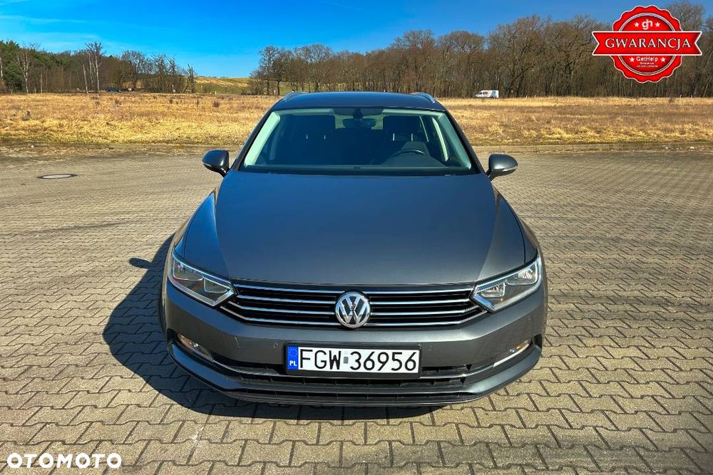 Volkswagen Passat - 2