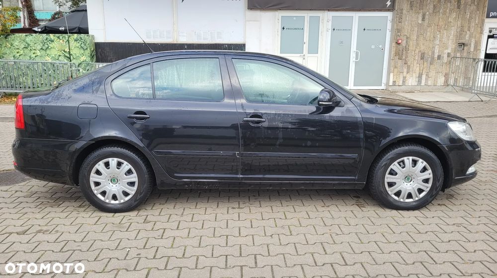 Skoda Octavia 1.4 TSI Ambiente DSG - 8