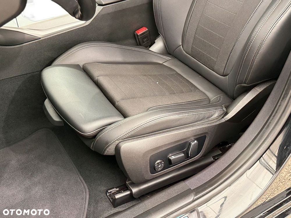 BMW Seria 3 - 18