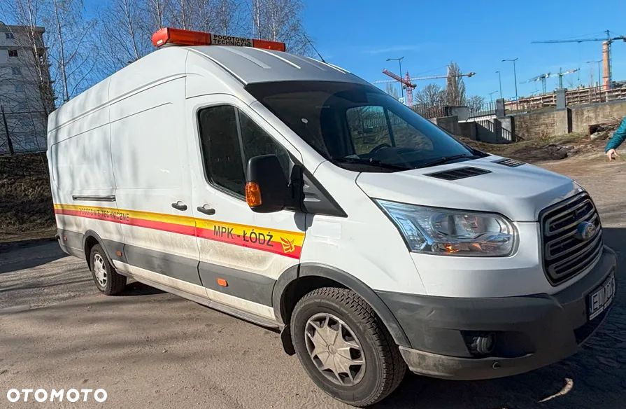 Ford Transit - 1
