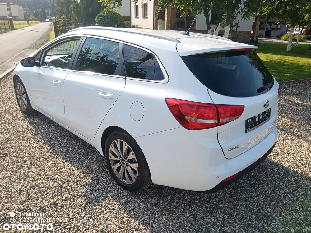 Kia Ceed 1.6 CRDi 136 ISG Vision - 3