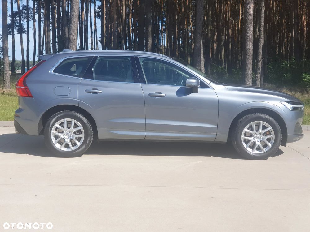 Volvo XC 60 B4 B Geartronic Momentum Pro - 4