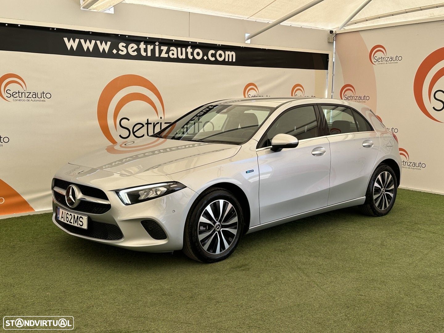Mercedes-Benz A 250 e Style Plus - 1