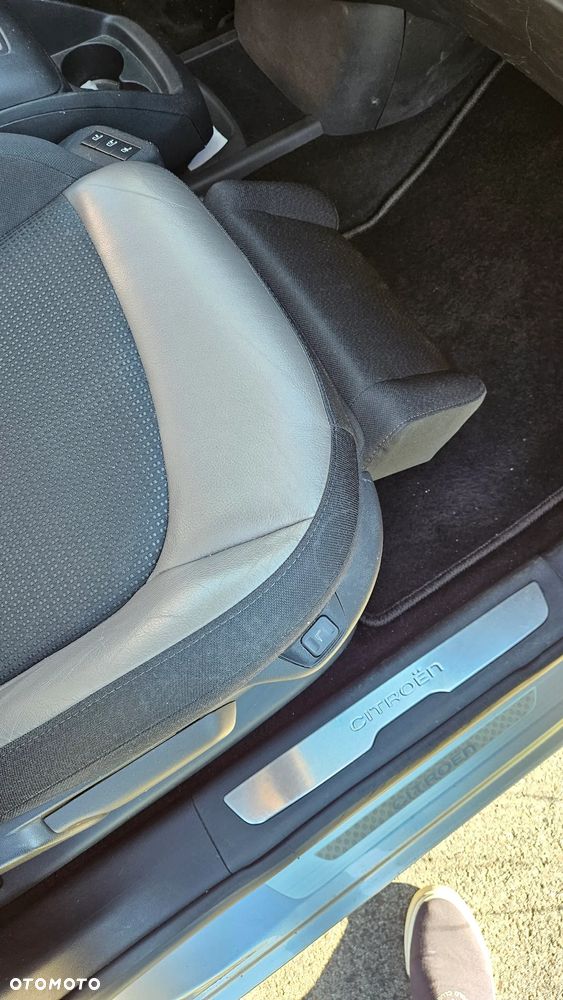 Citroën C4 Grand Picasso 1.6 THP Shine S&S EAT6 - 18