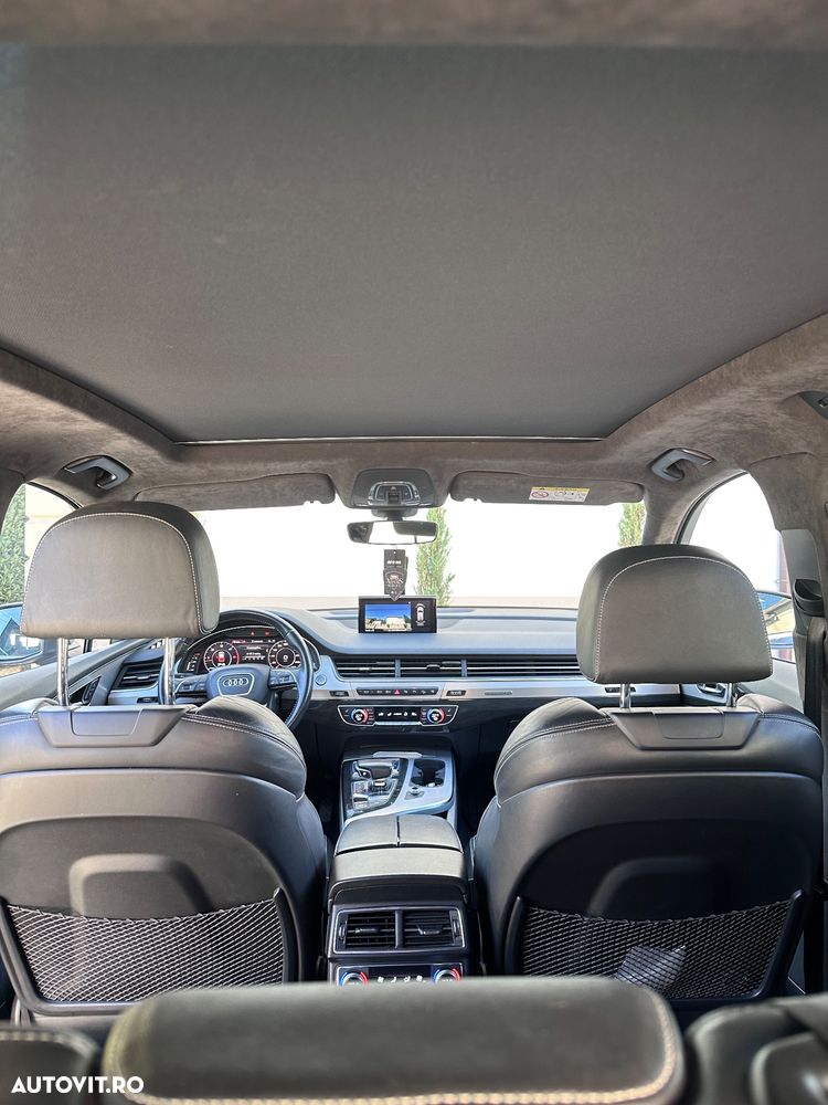 Audi Q7 - 8