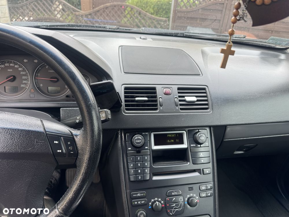 Volvo XC 90 - 7