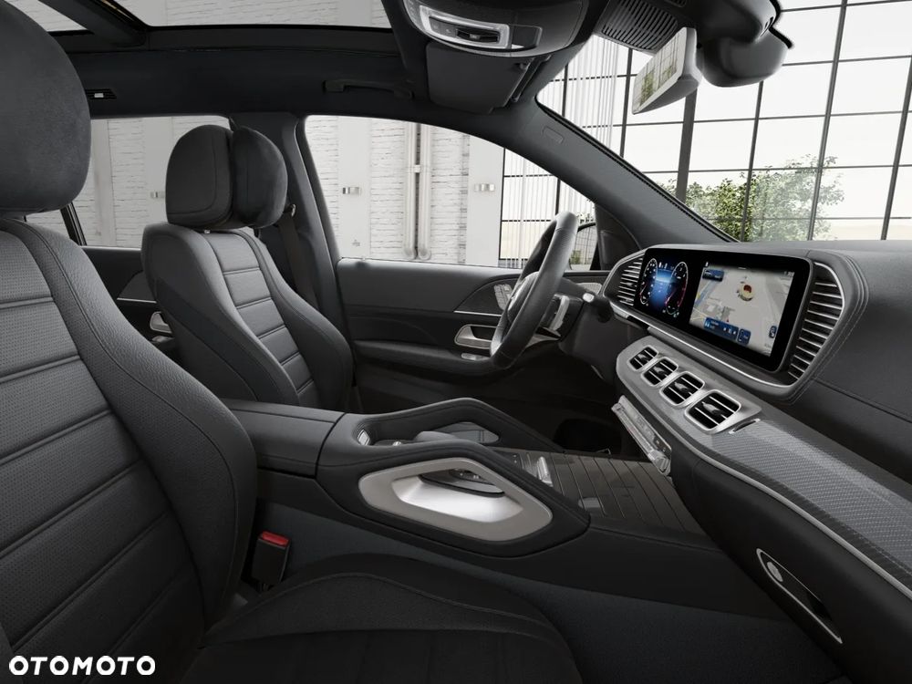 Mercedes-Benz GLS - 8